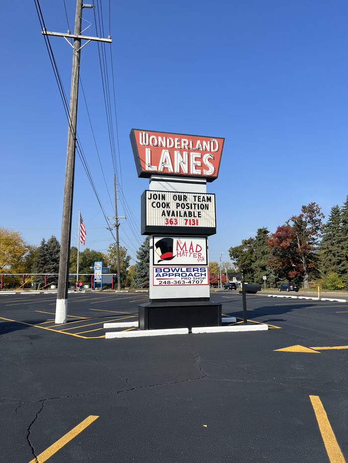 Wonderland Lanes - October 2022 (newer photo)